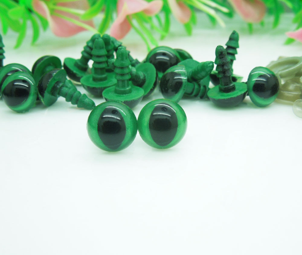 Turvasilmad kassi 12 mm roheline tagusega 1paar