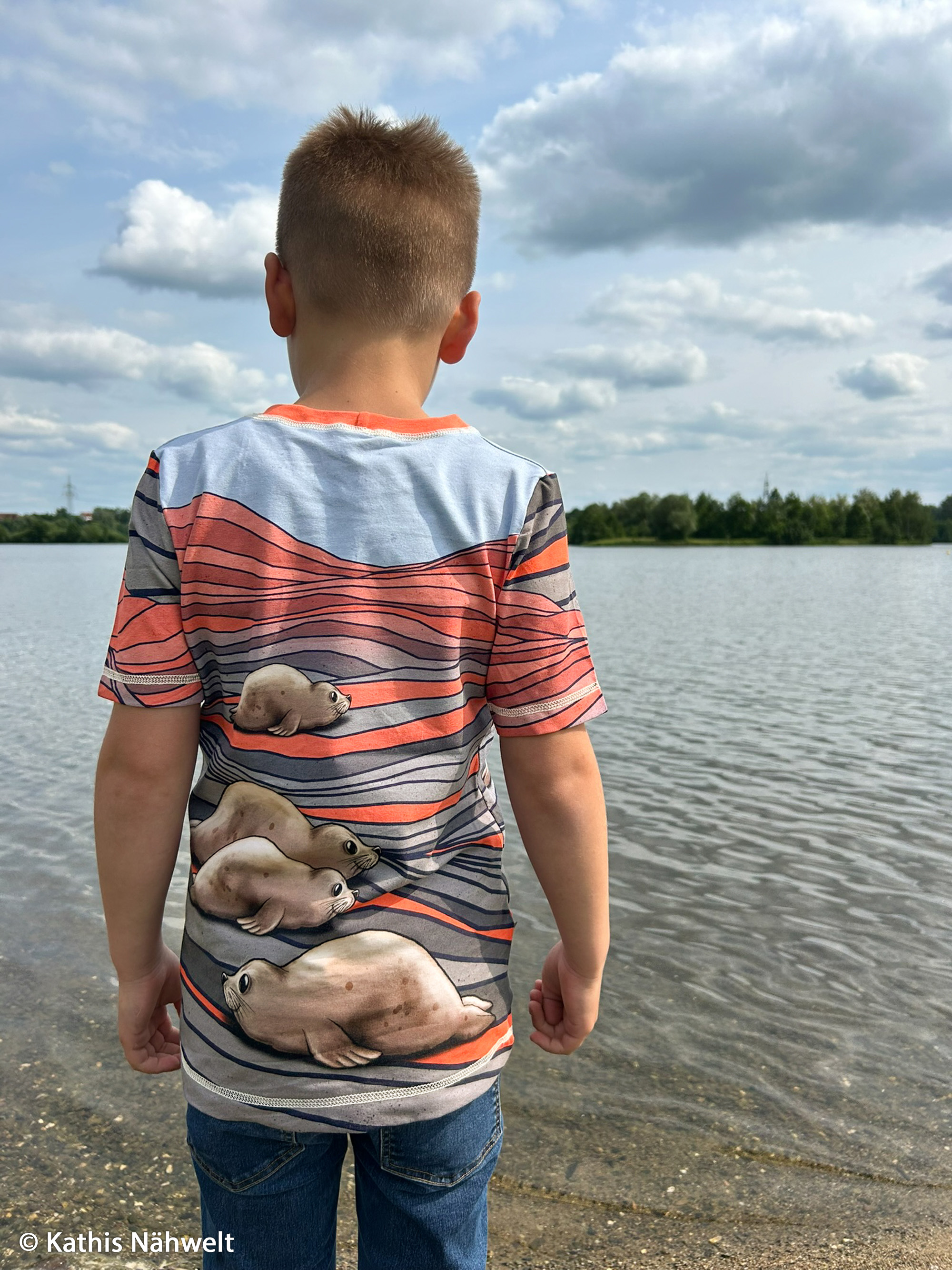 Trikotaažkupong In the Dunes by Thorsten Berger
