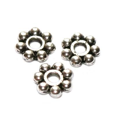 Metallhelmed lill hõbedane 5 mm 50 tk