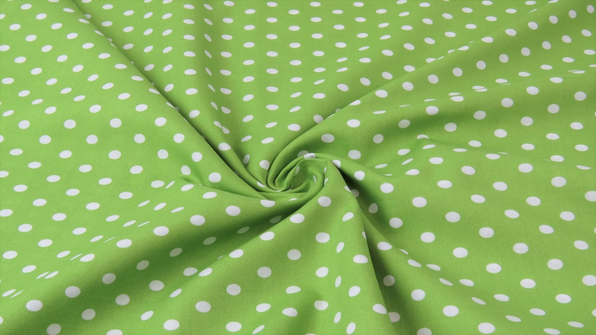 Popliin lime/white dots