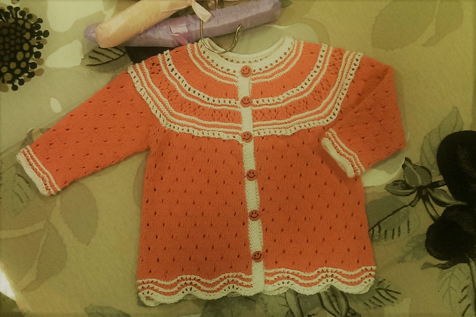 Kootud kampsun tüdrukule 12-18 kuud