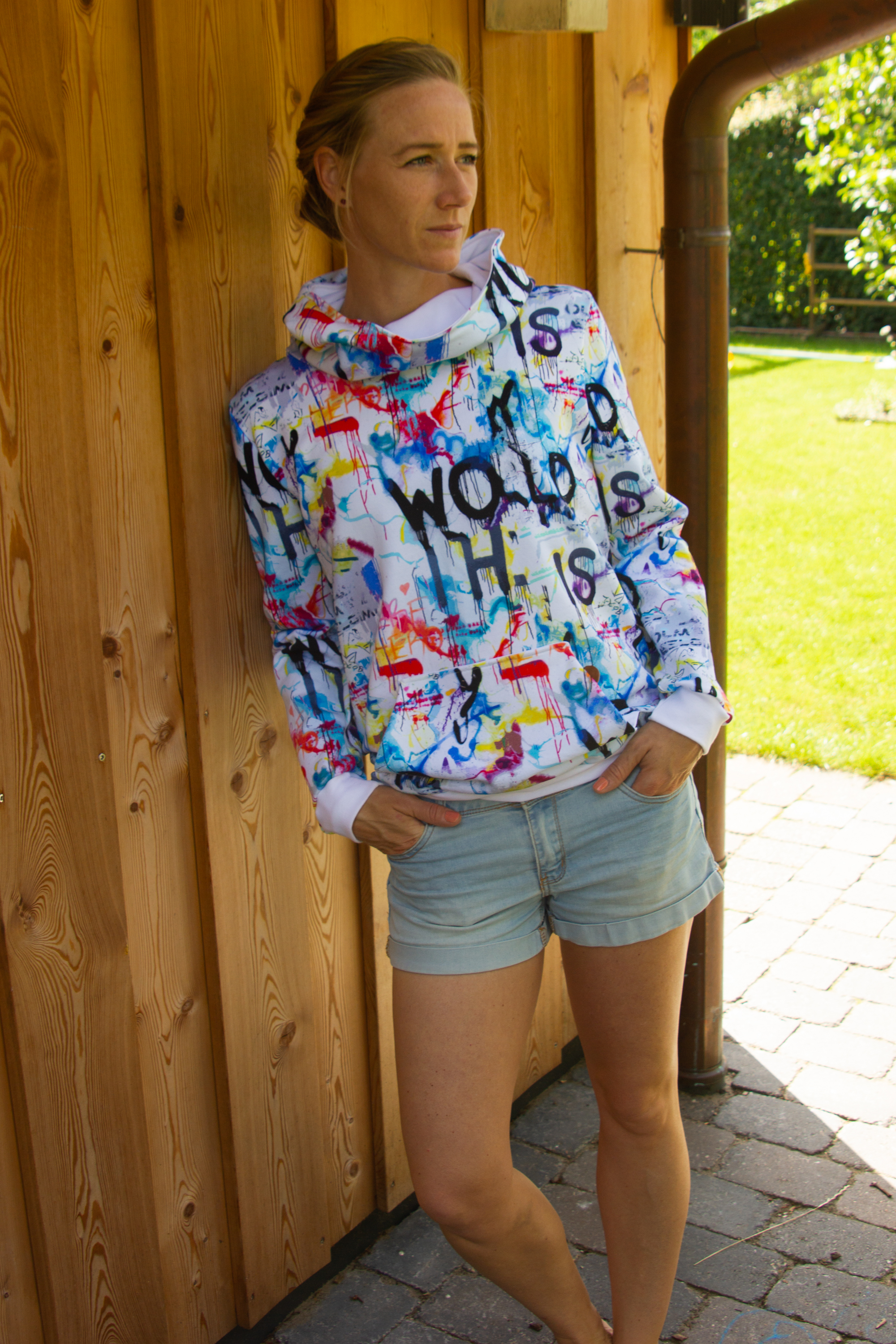 FT Toronto graffiti white