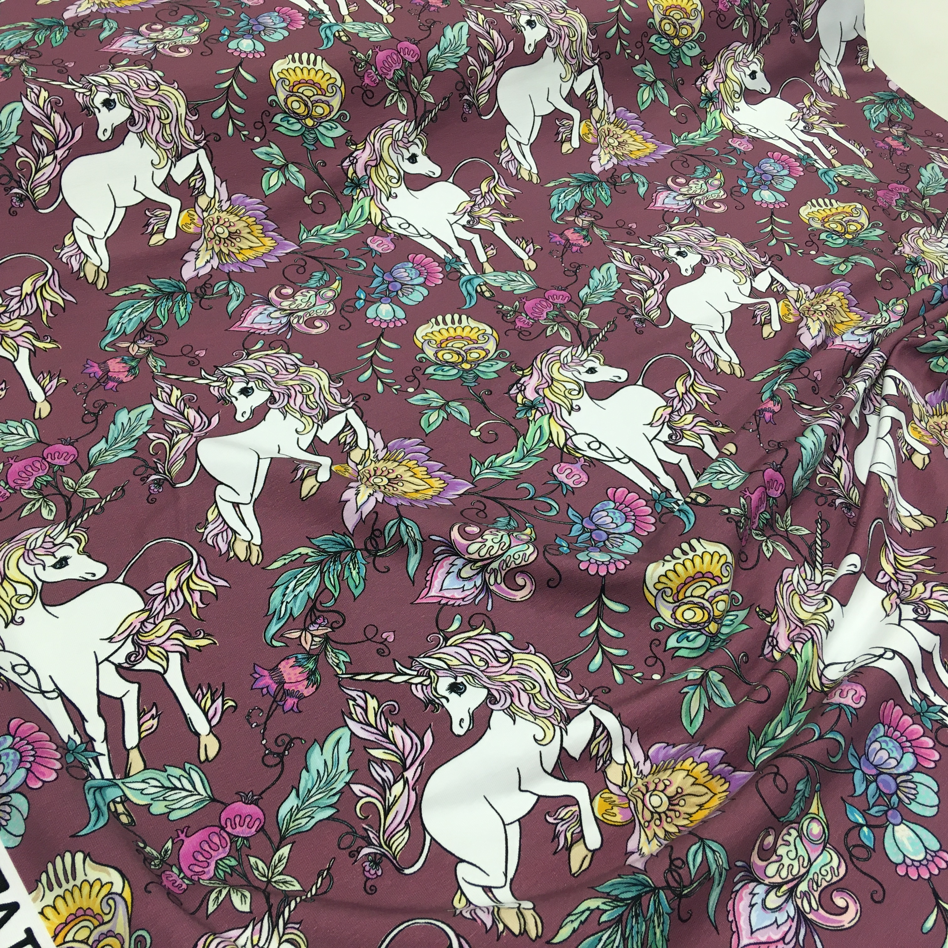 Dressikangas Petra Unicorn vanaroosa