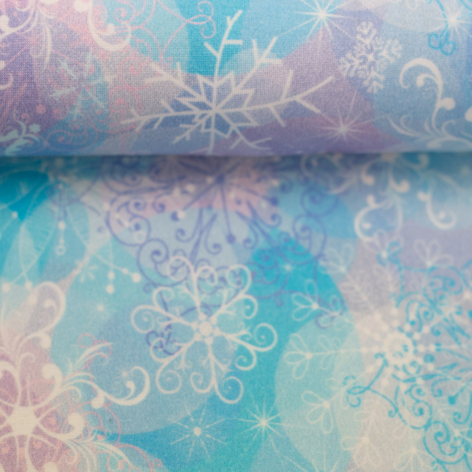 Alpifliis Lumehelbed