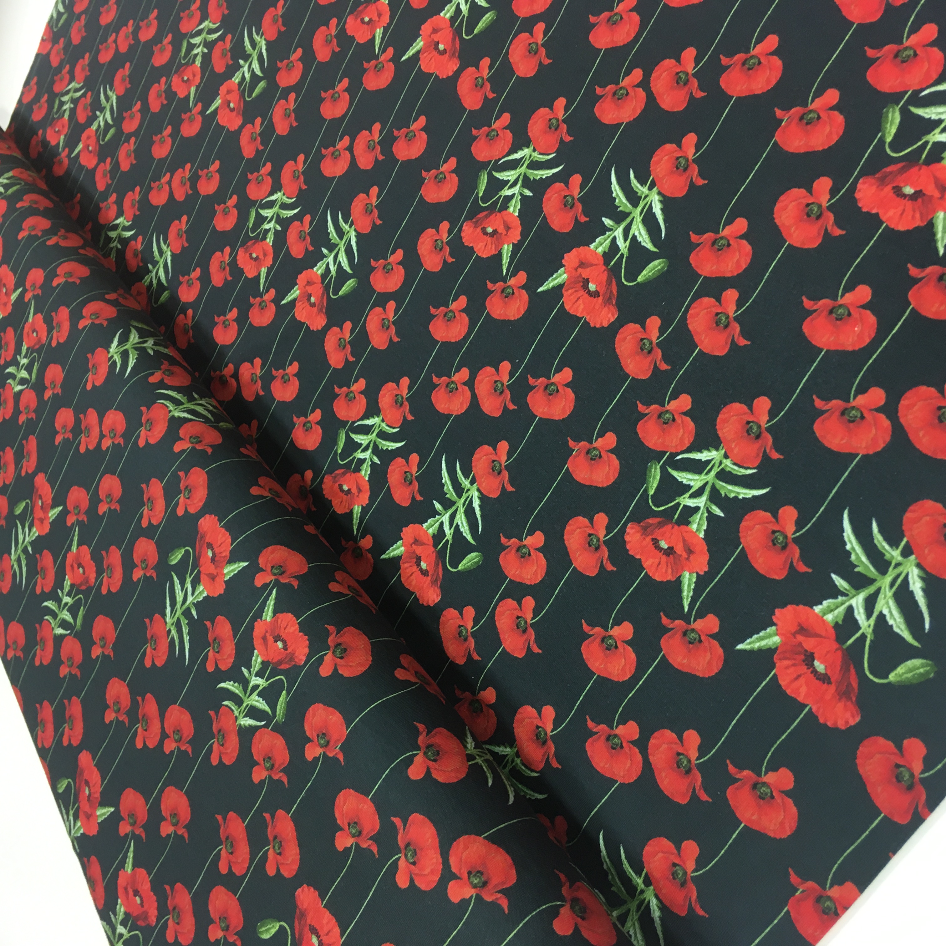 Trikotaaž Moonid mustal