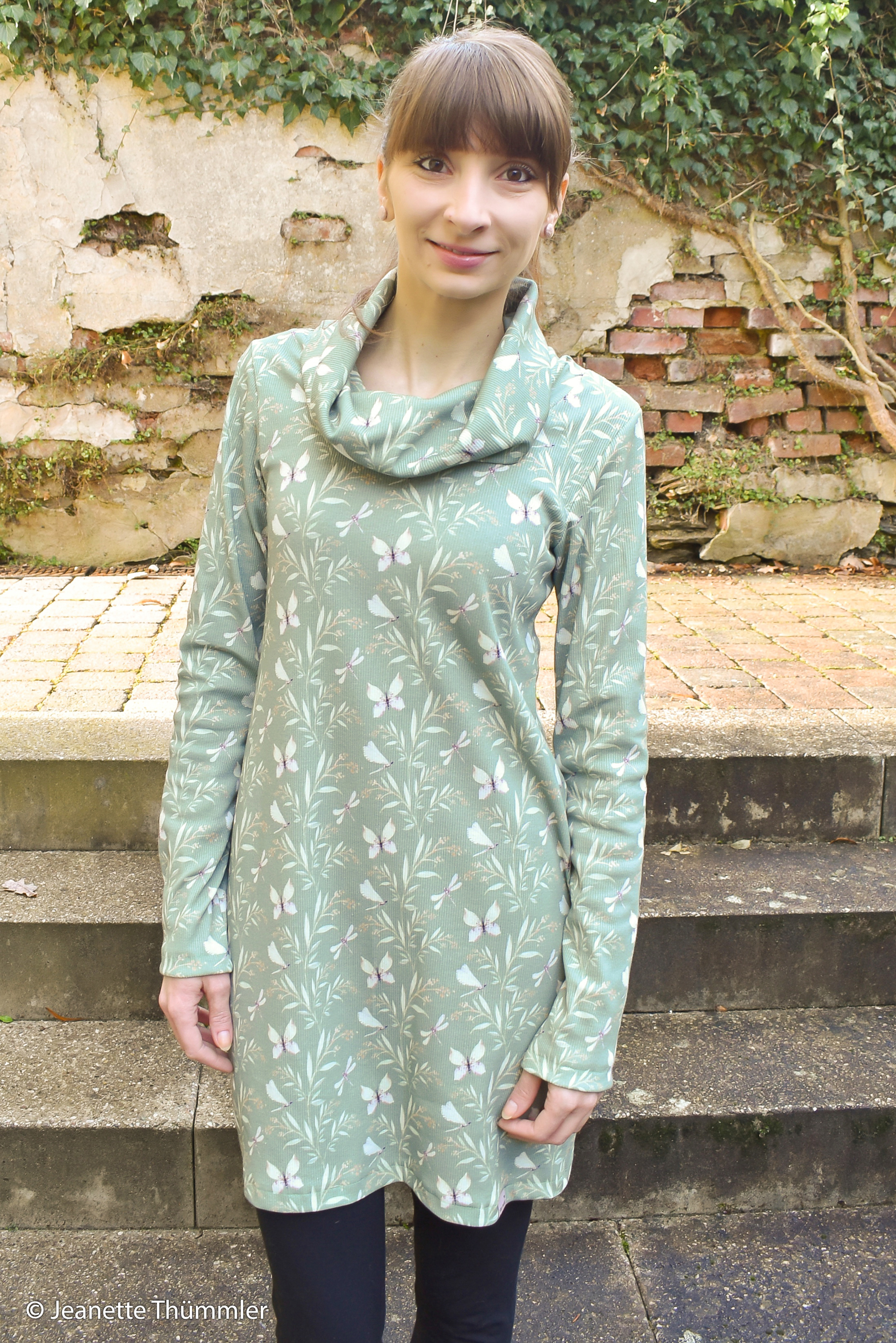 Trikotaaž soonikkoes Mia butterflies green