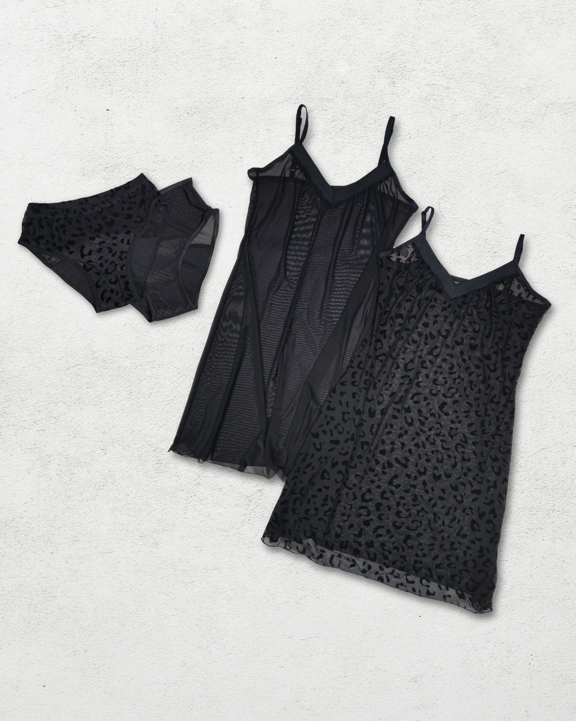 Veniv võrktüll Milano must