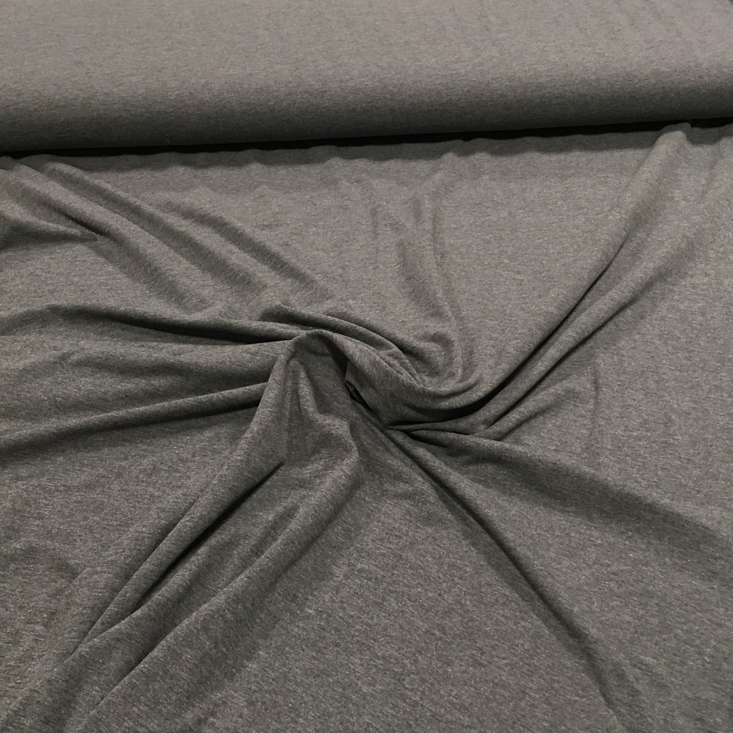 Trikotaaž keskmine hall melanž