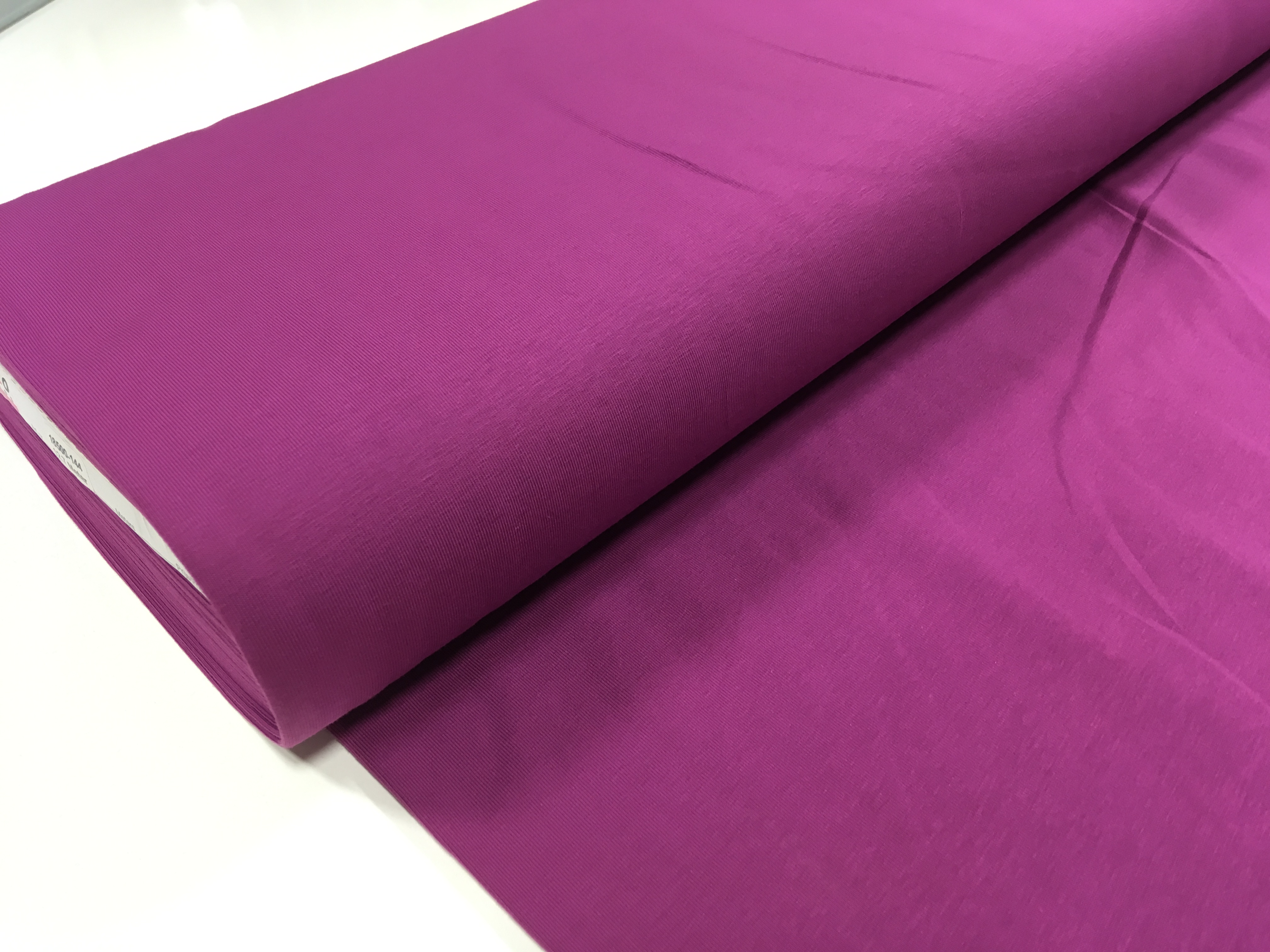 Trikotaaž heledam ploomililla