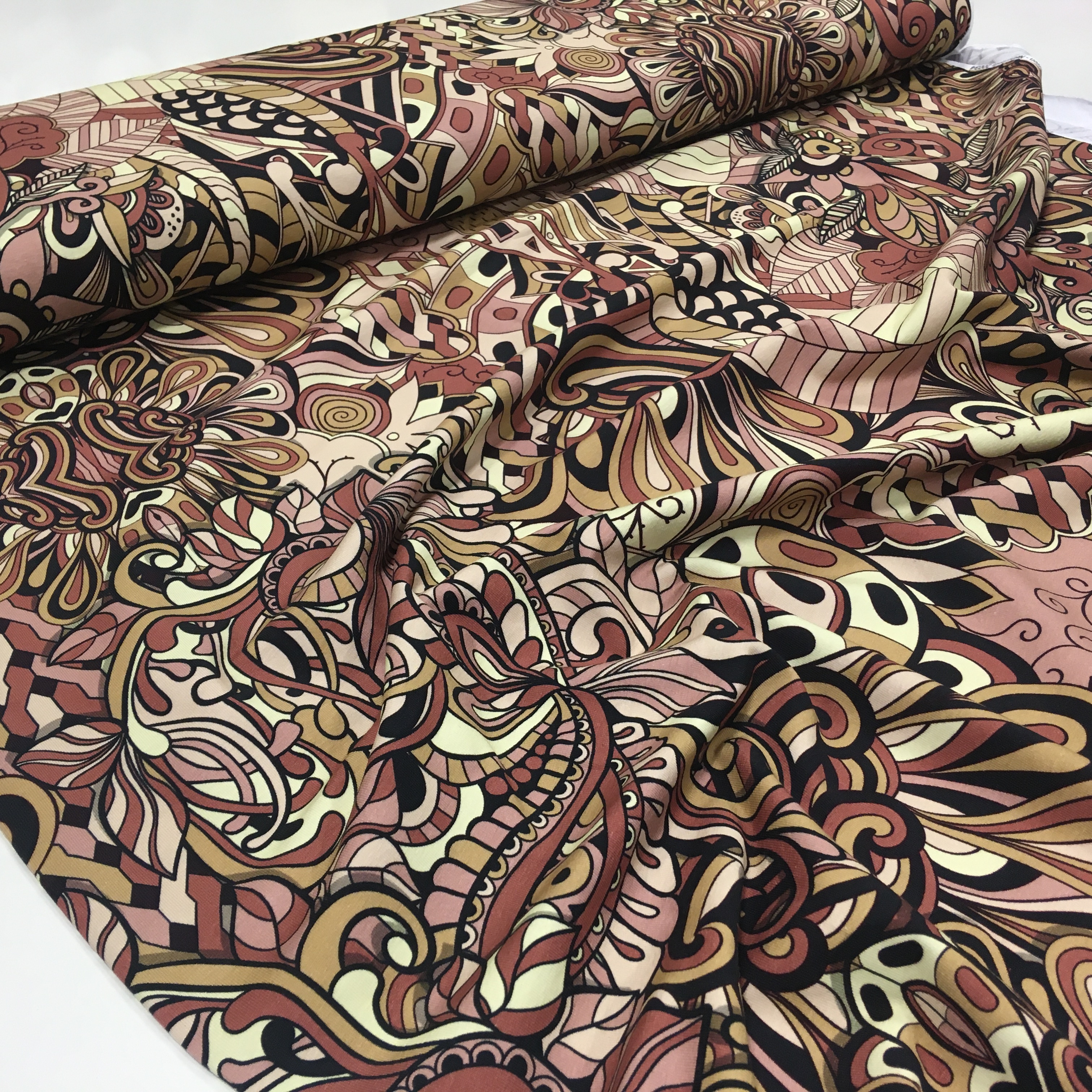 Trikotaaž Ornamendid vanaroosa, digital print