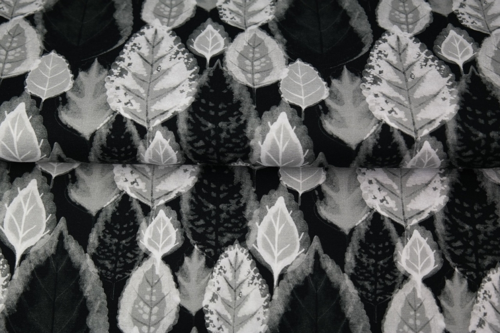 Trikotaaž Lehed must/valge, digital print