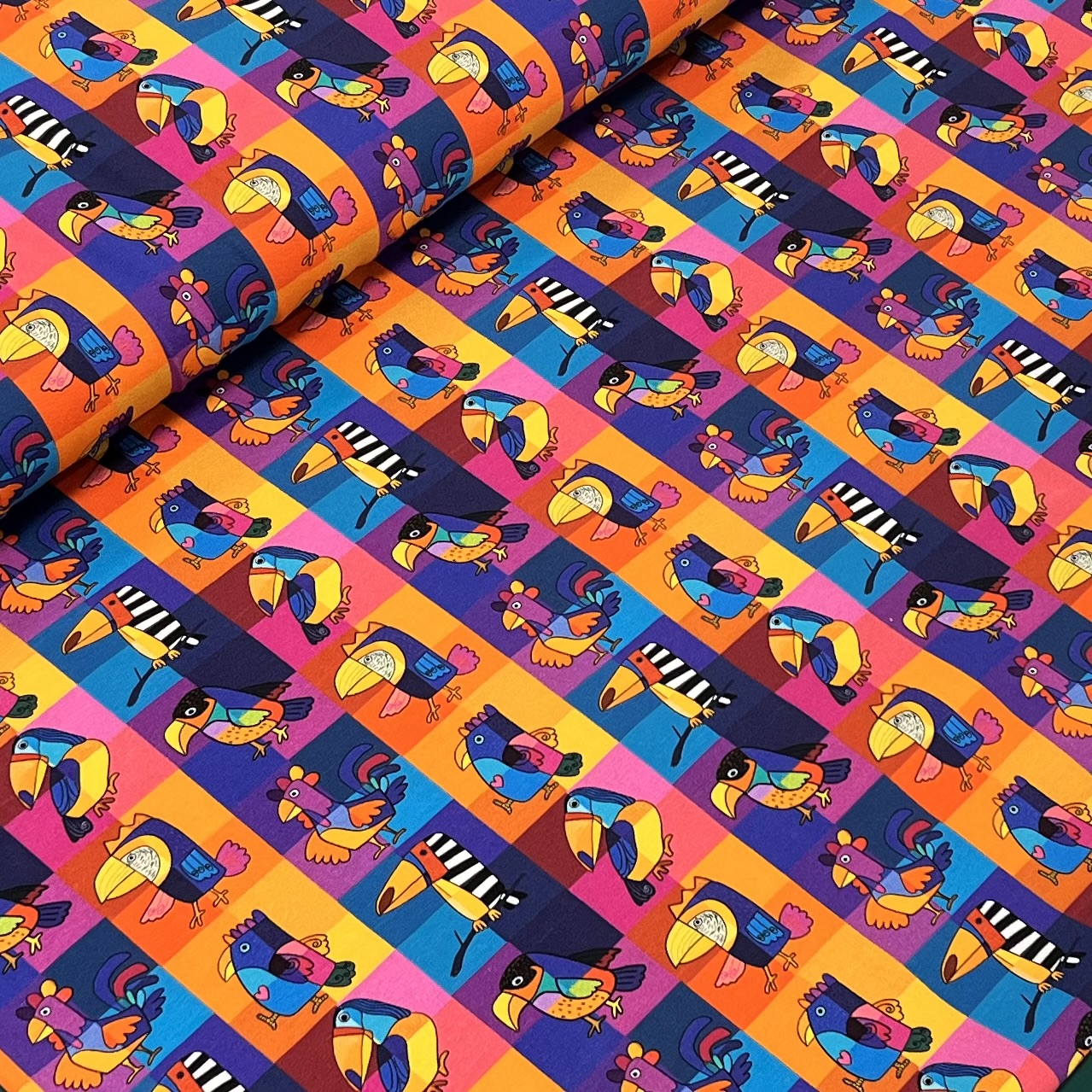 Trikotaažkangas Erinevad linnud, digital print