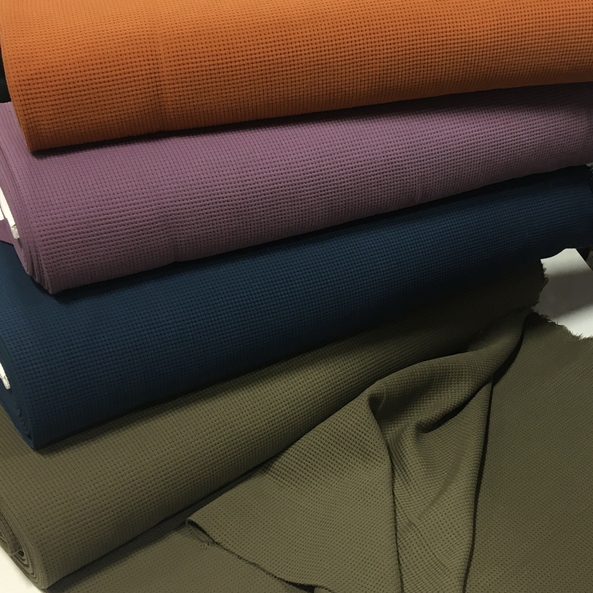 Paksem vahvelkoes trikotaaž Oslo