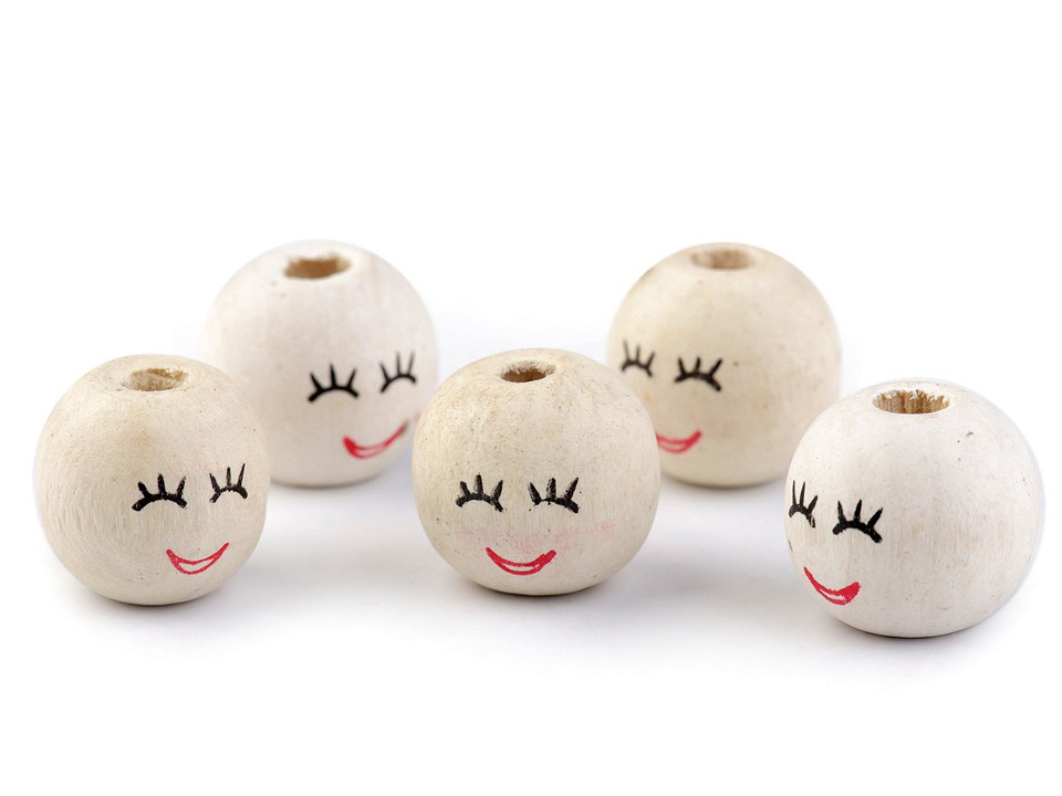 Puidust pärl maalitud näoga