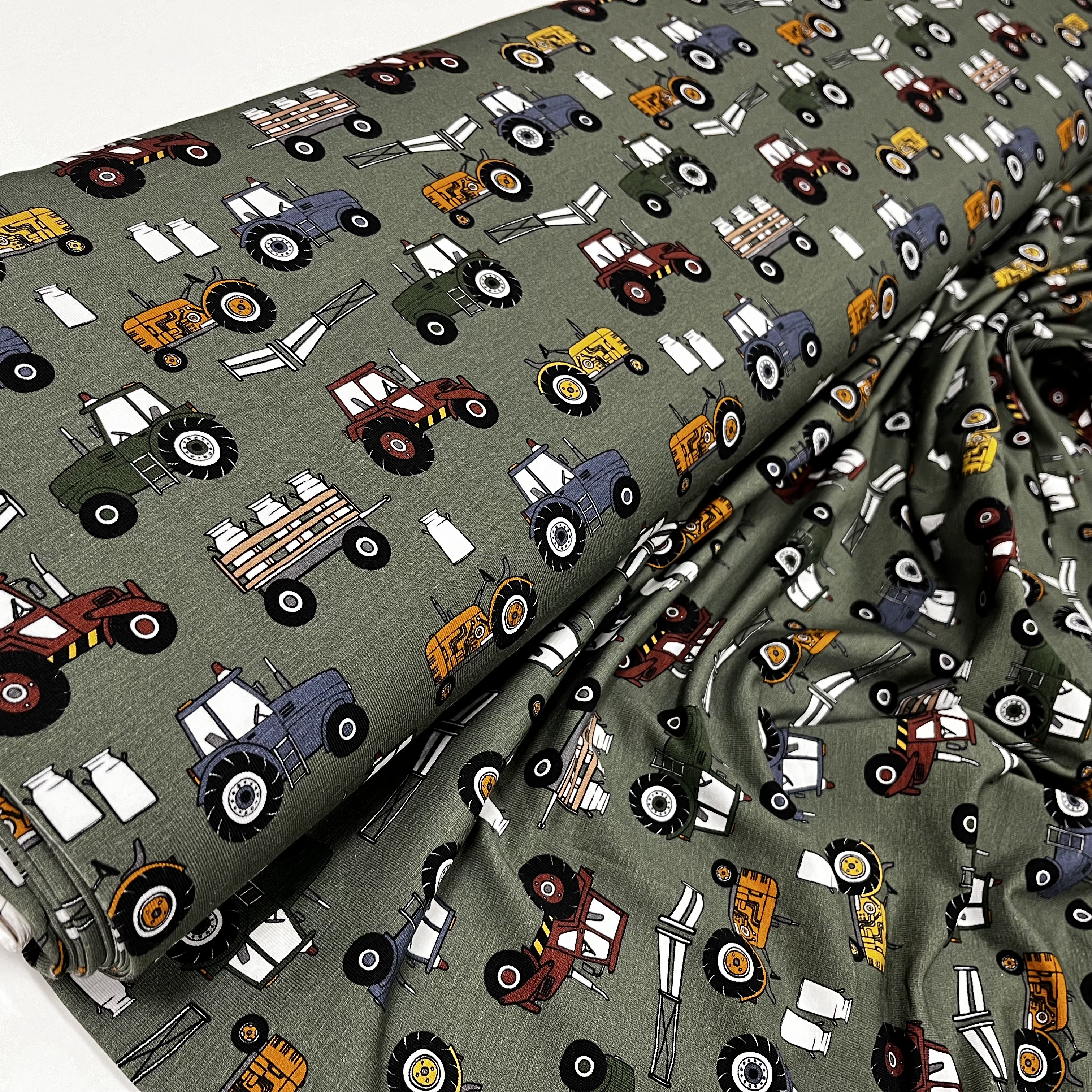 Trikotaaž Traktorid rohelisel, digiprint