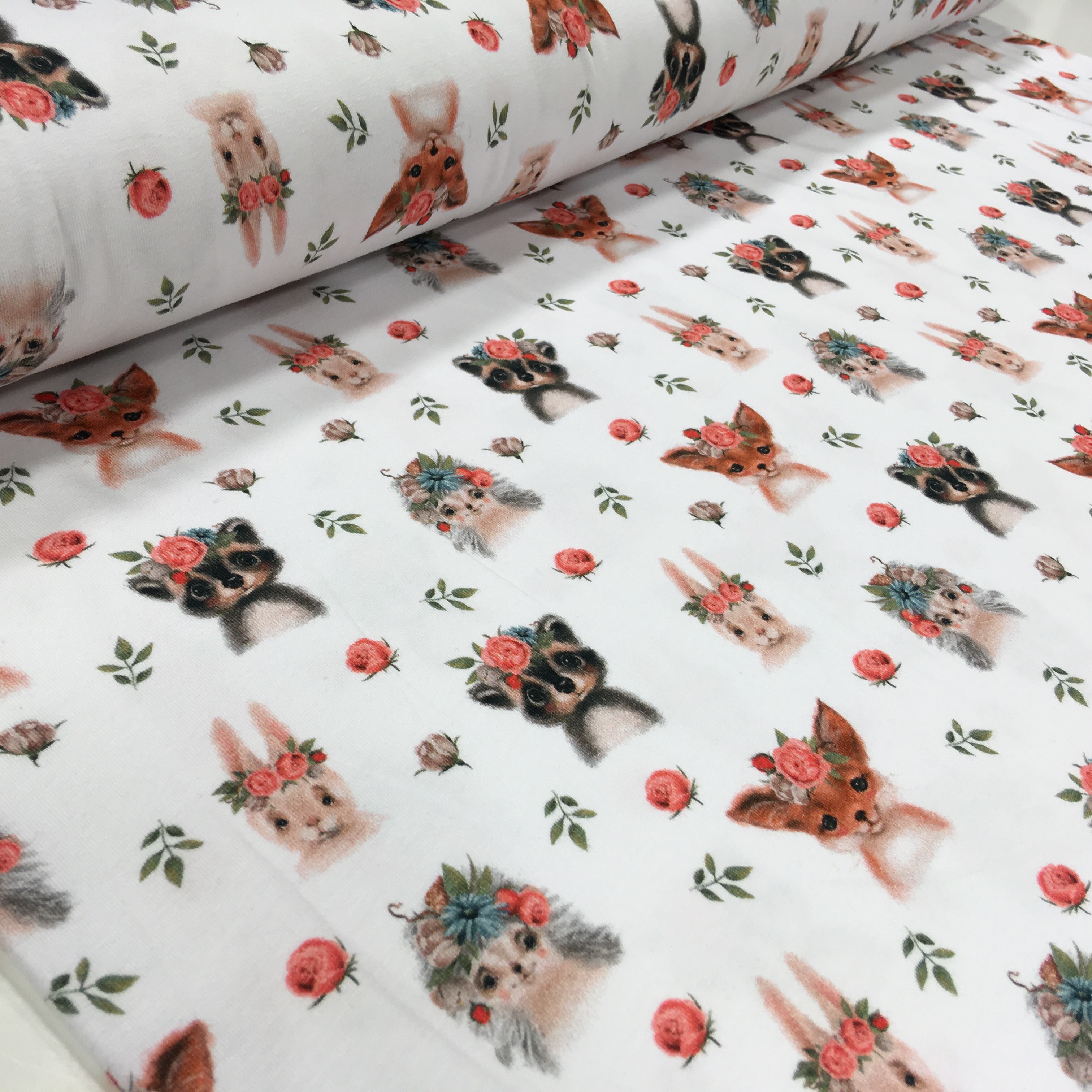 Trikotaaž Woodland animals white, digital print