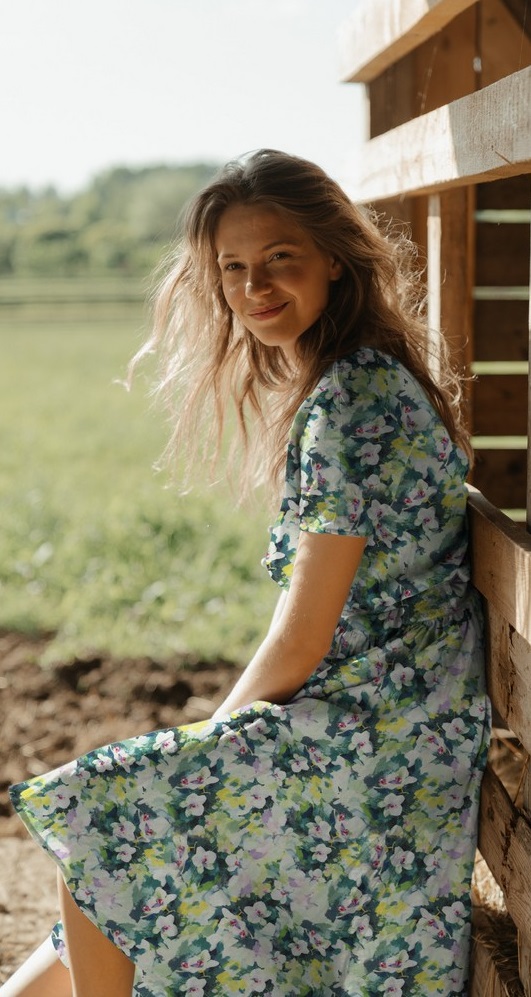 Viskoos Radiance Digital Flowers green