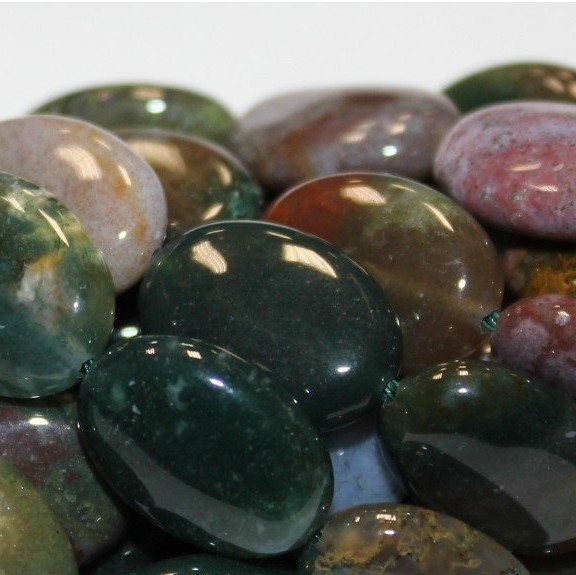 India ahhaat, ovaalne 12x8x4 mm