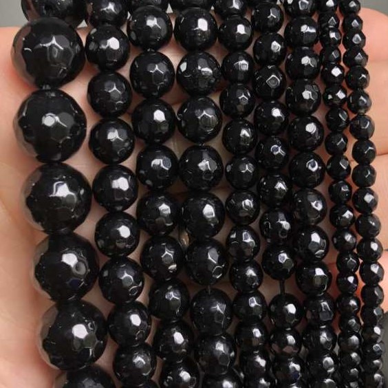 Oonüks must, lihvitud 8 mm