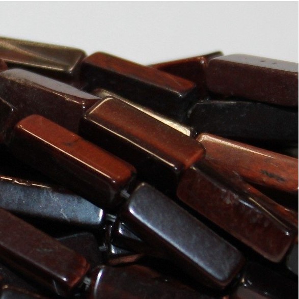 Punane tiigrisilm 13x4x4 mm